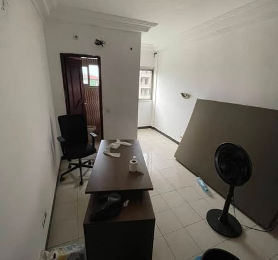 Chambre moderne à Makepe Missoké