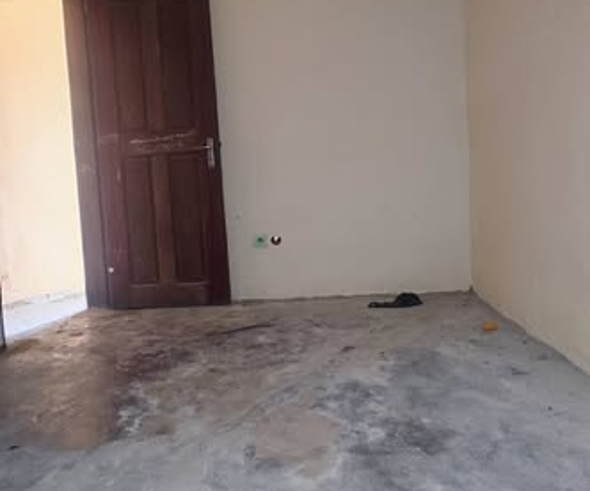 Studio moderne à louer à Logbaba