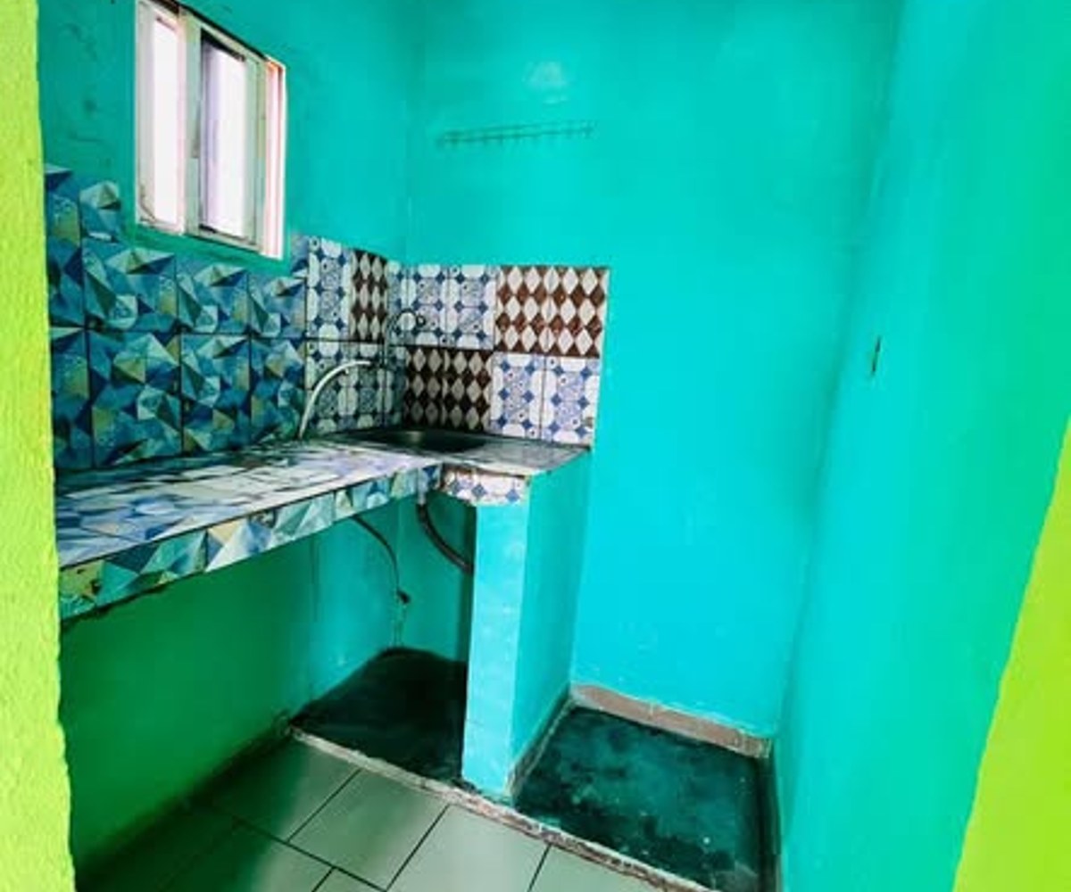 Chambre moderne à louer près de la Chapelle TKC - Yaoundé