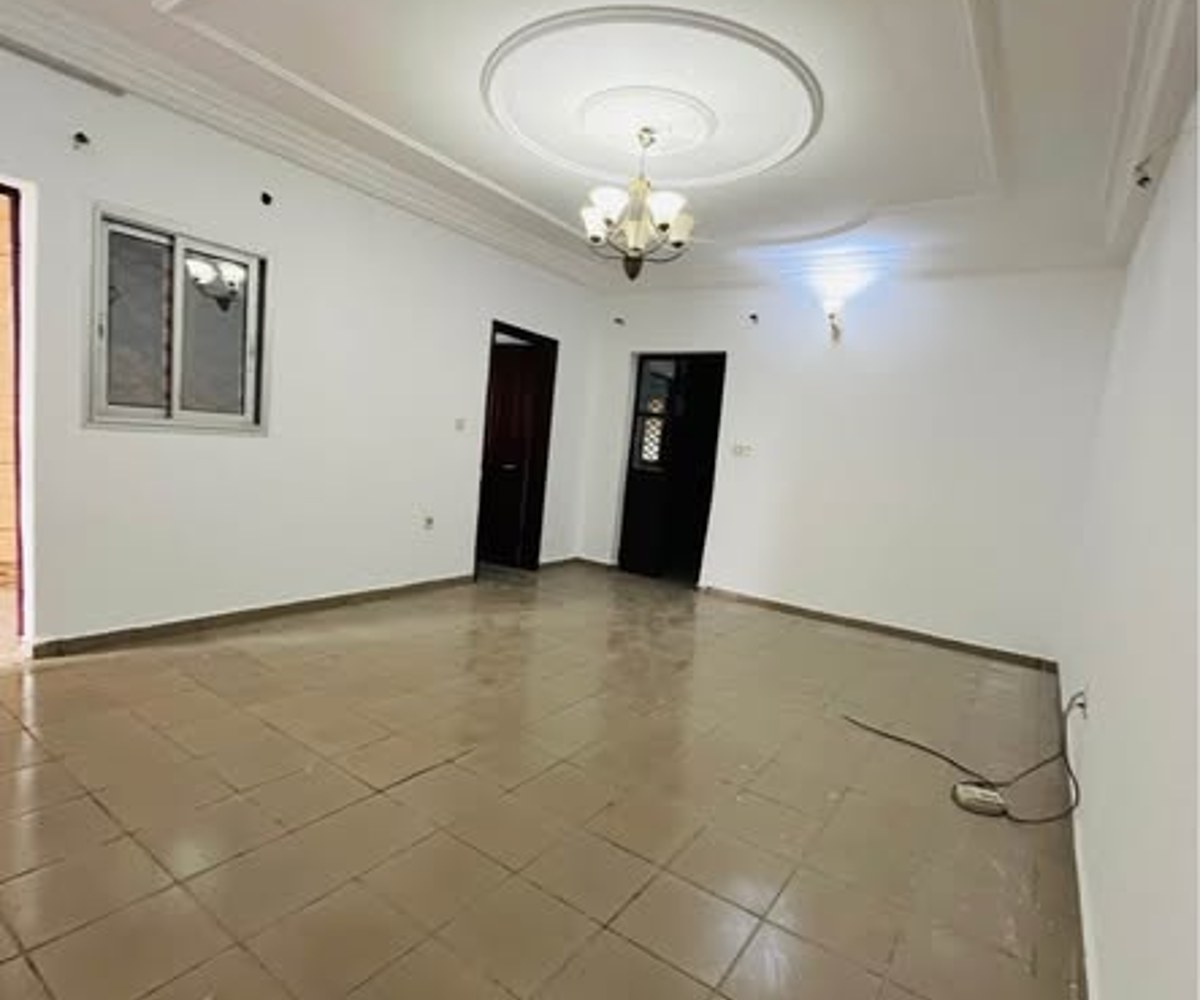 Studio moderne à louer à Ndogbong
