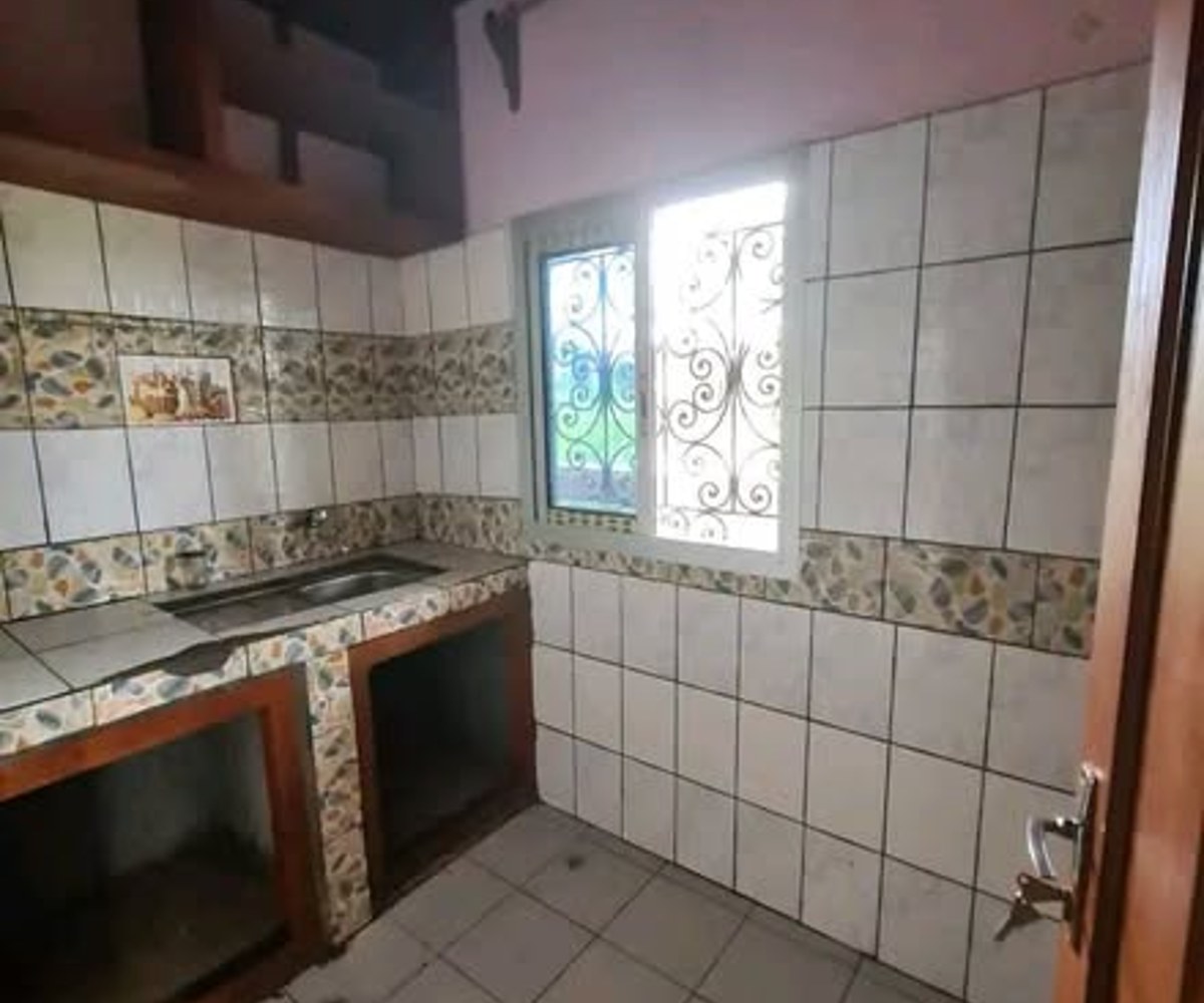 Appartement 2 chambres à louer à Awae Monti