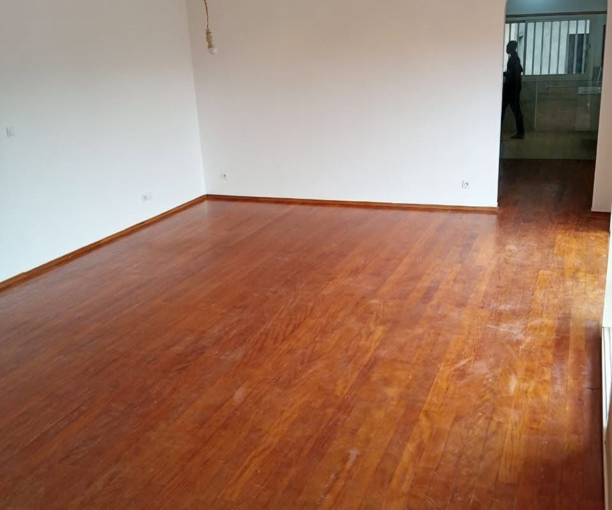 Duplex avec piscine 5 chambres - Bastos