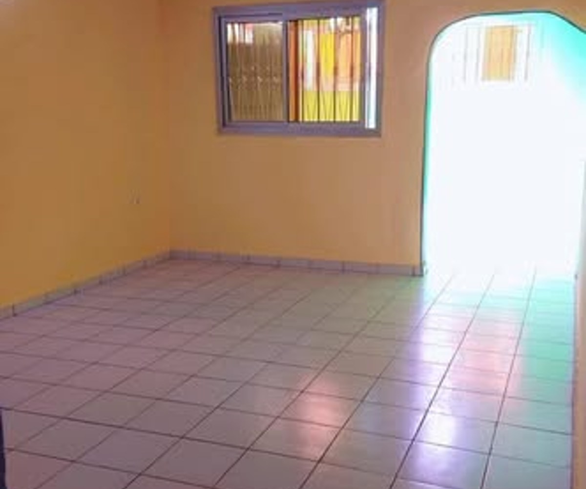 Maison à louer - 3 chambres - Obili - Yaoundé