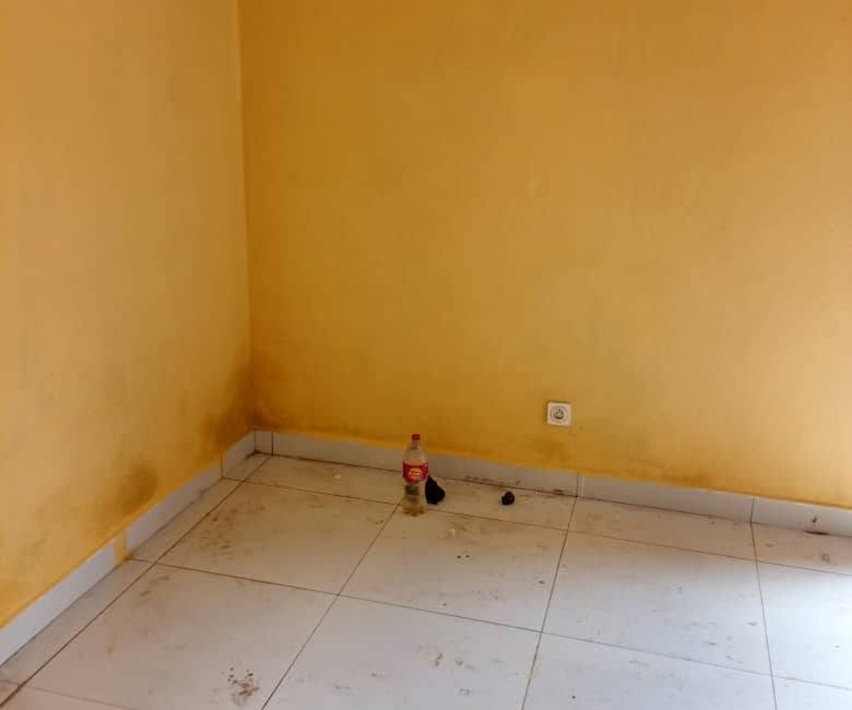Chambre moderne à louer à PK8