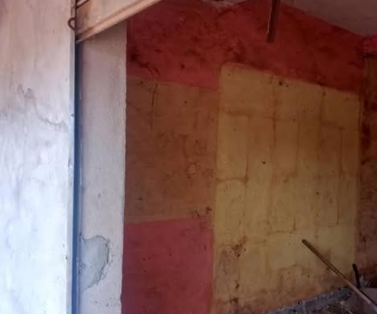 Boutique en bordure de route - PK17, Douala