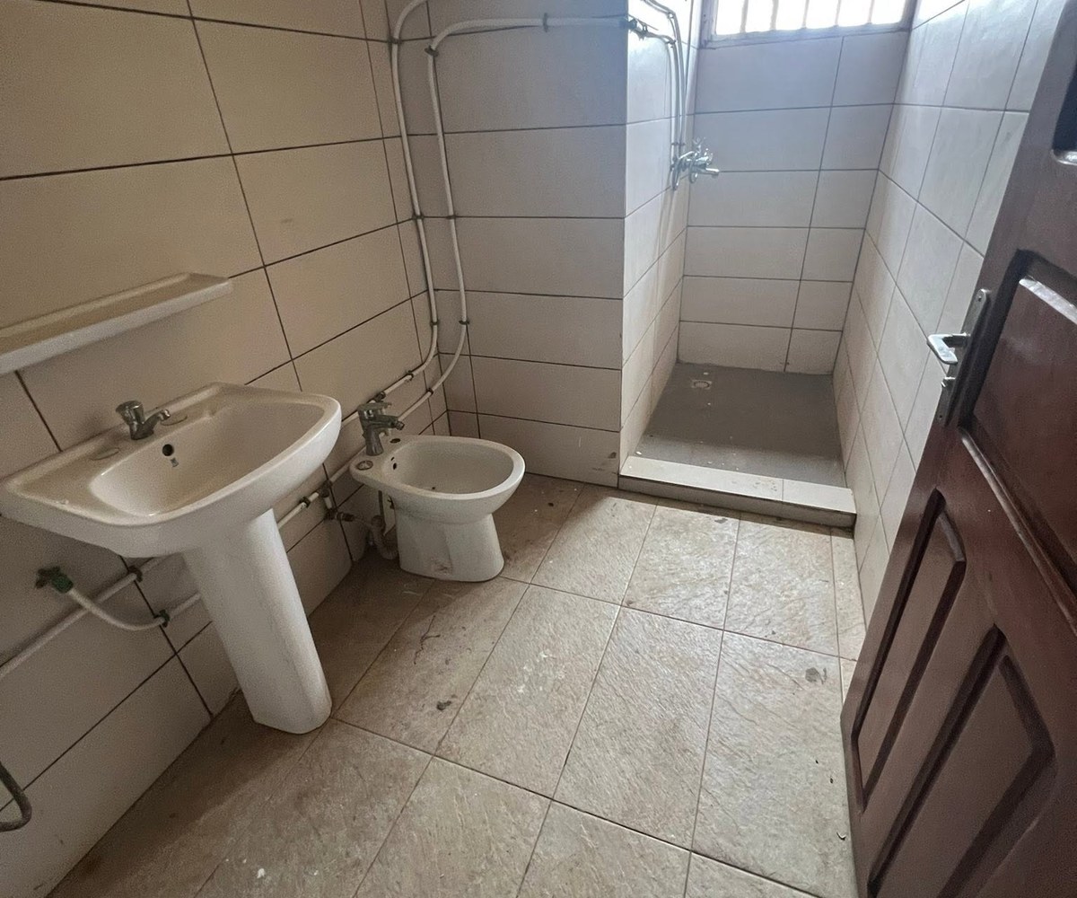 Appartement à louer – Omnisport, Yaoundé