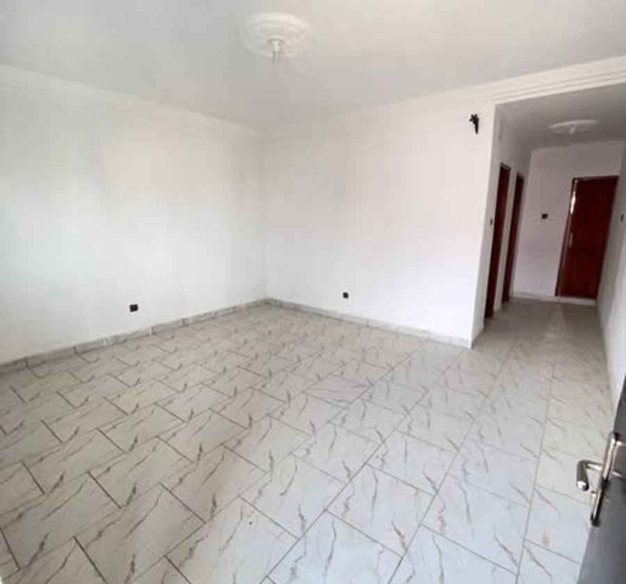 Studio moderne à louer - Mimboman