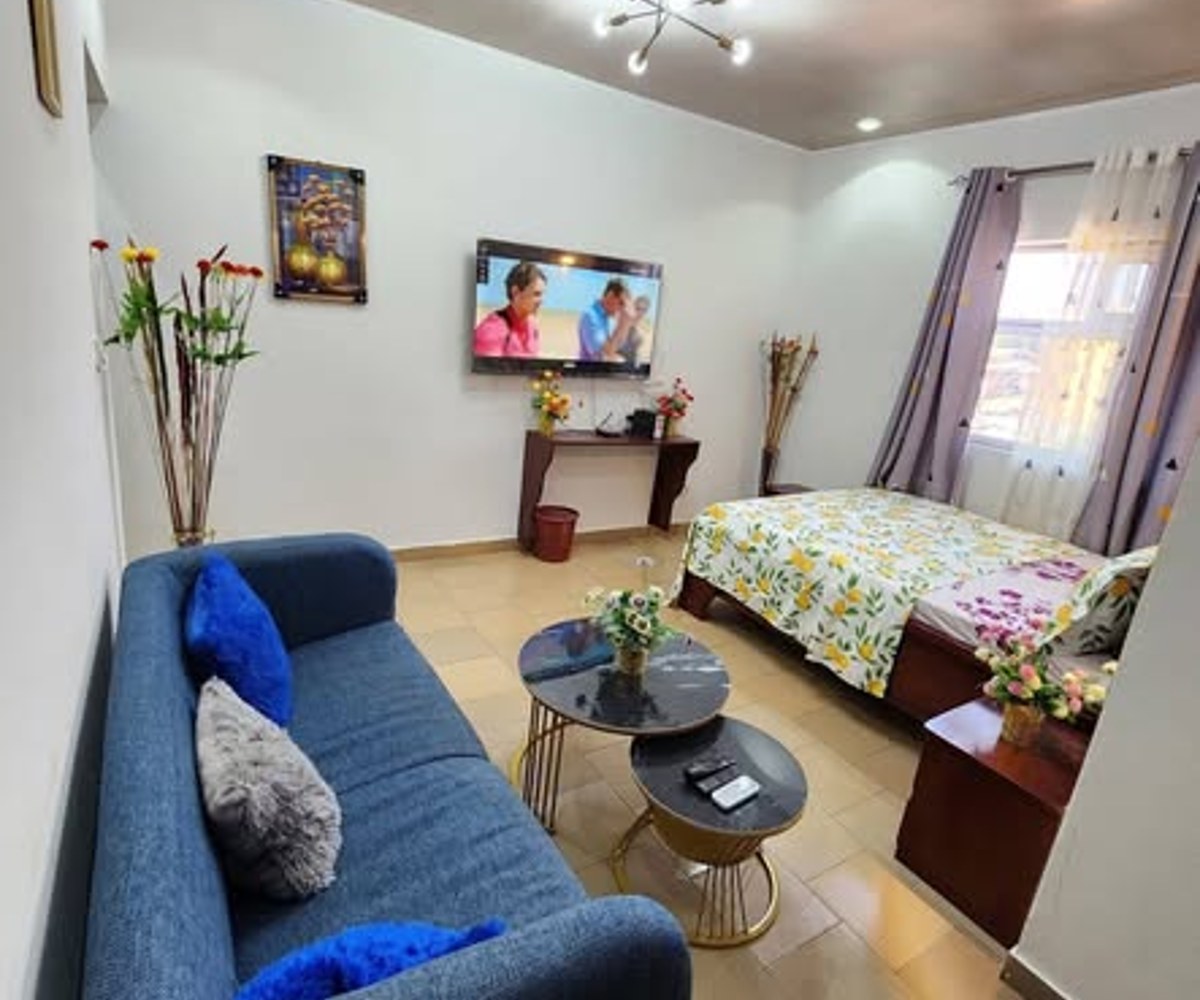 Chambre meublée tout confort – Mvog Mbi (Coron)