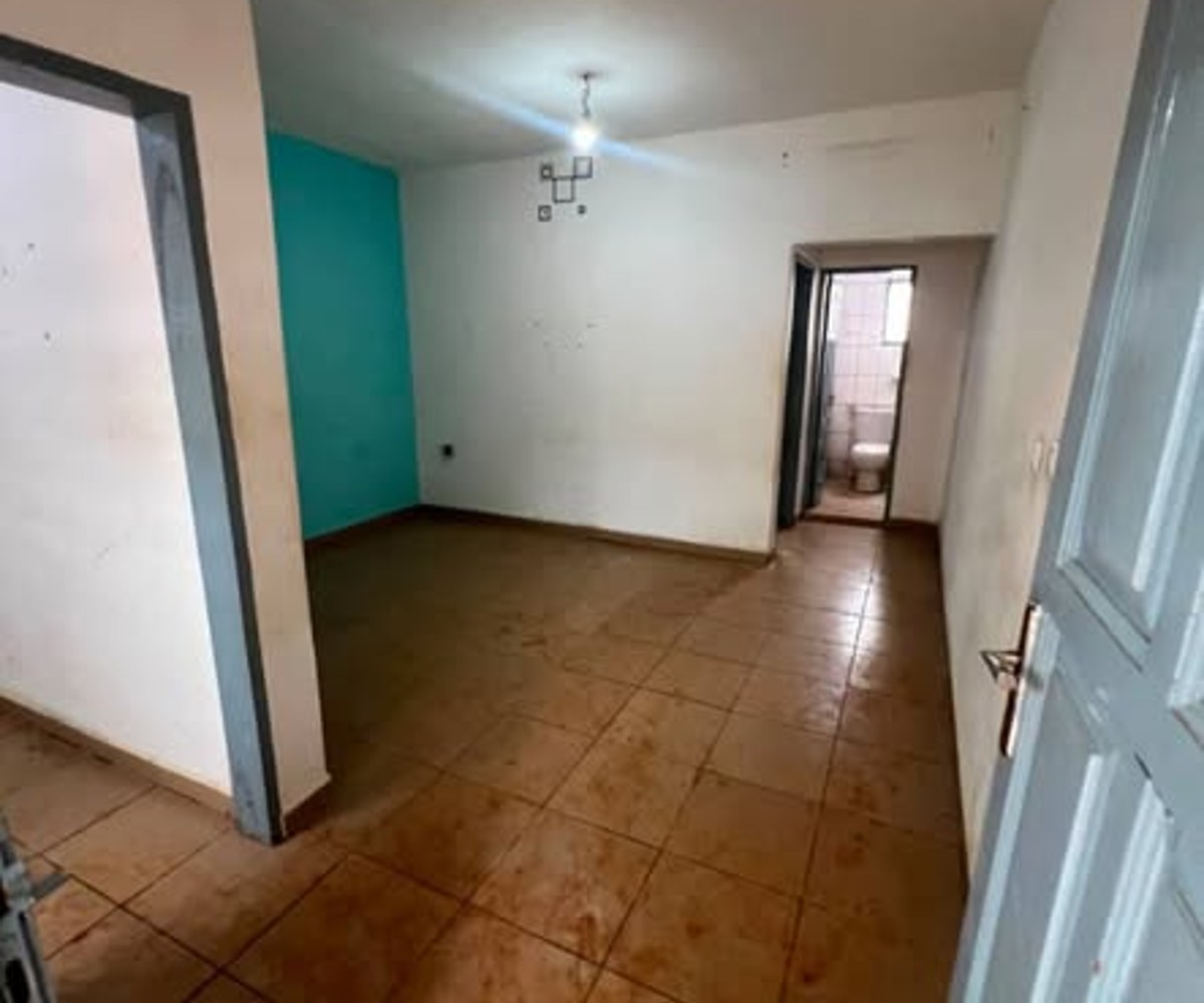 Studio moderne à louer à Etoudi Chapelle