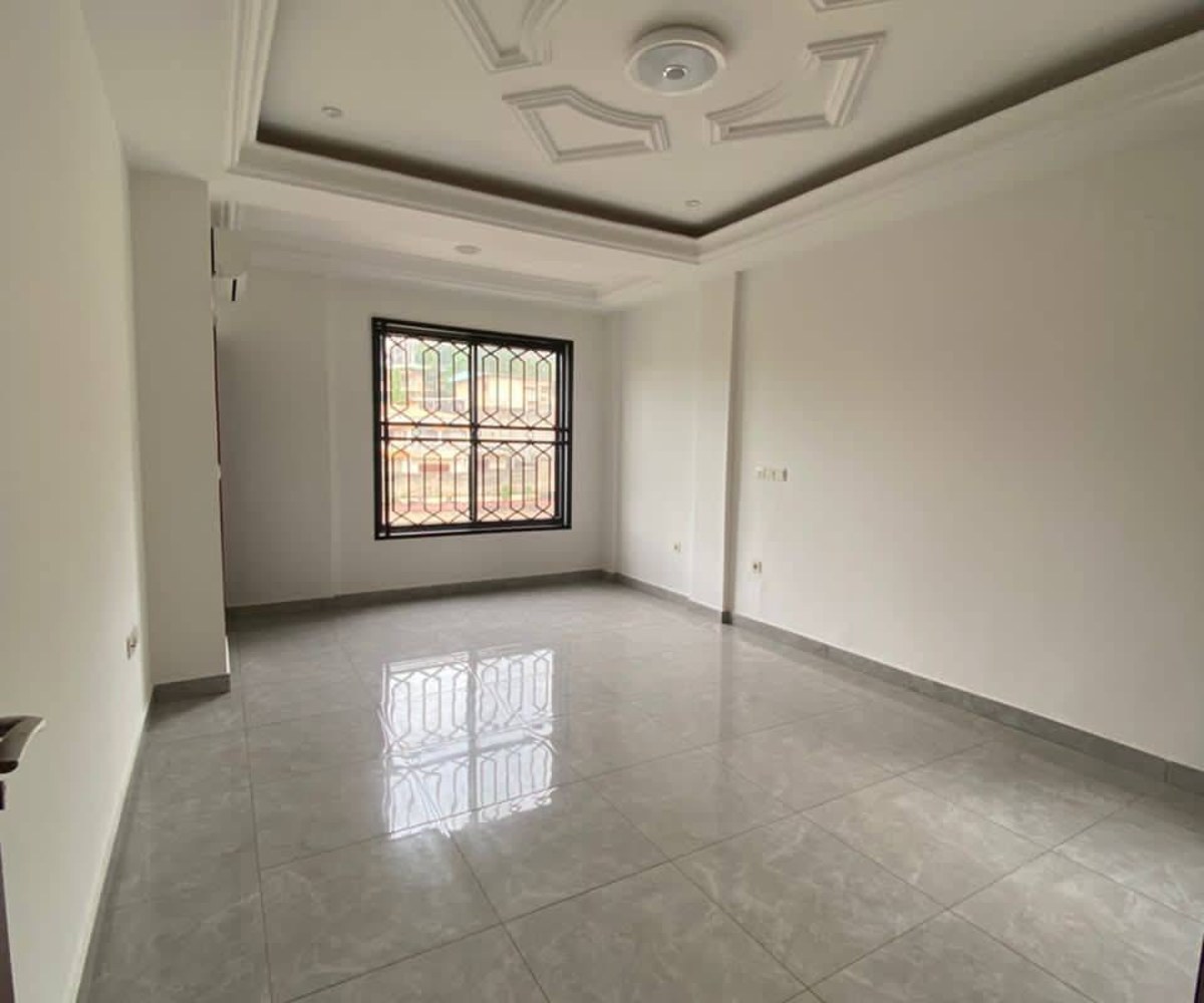 Appartement Moderne à Bastos - 2 Chambres