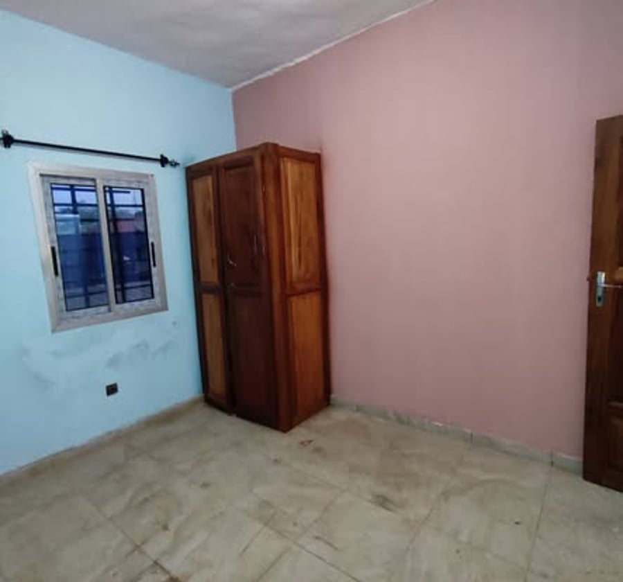 Studio moderne à Biyem-Assi (Jouvence)