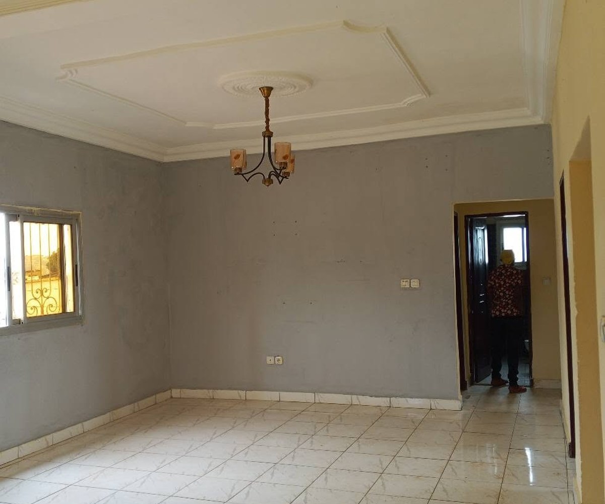 Vaste appartement moderne VIP à Ngousso