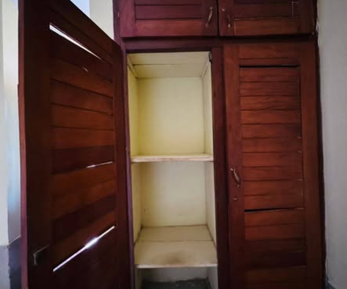Chambre moderne à louer à Biyem-Assi, Yaoundé