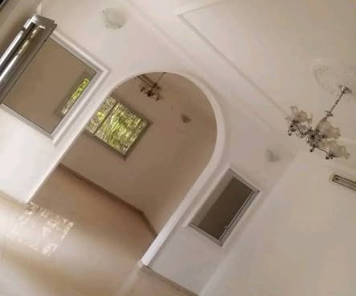 Duplex haut standing à louer à Bastos