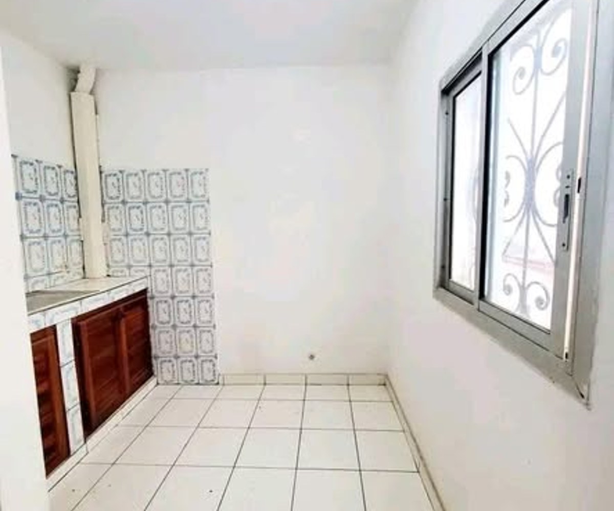 Studio moderne spacieux à Logpom