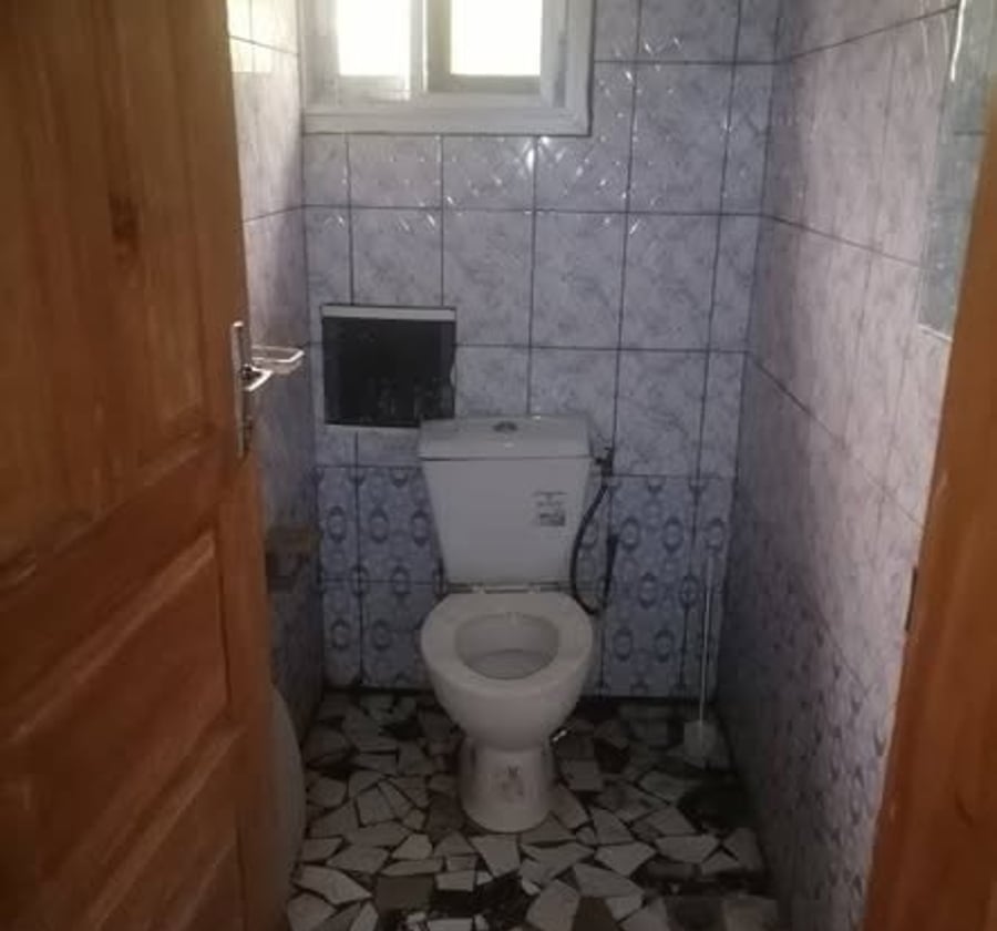 Studio moderne à louer – Fabrique Ngoussou, Yaoundé