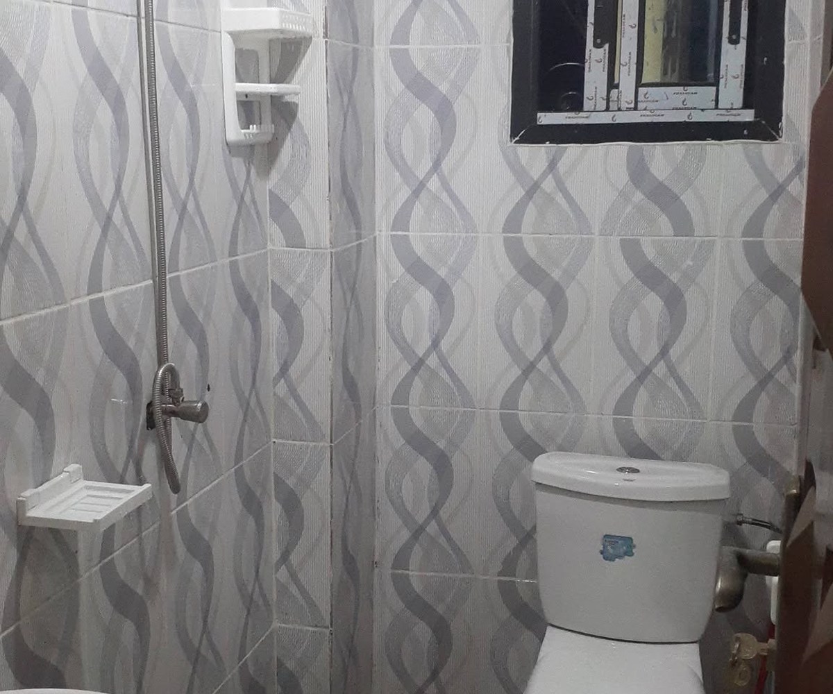 Chambre meublée - Village, Douala