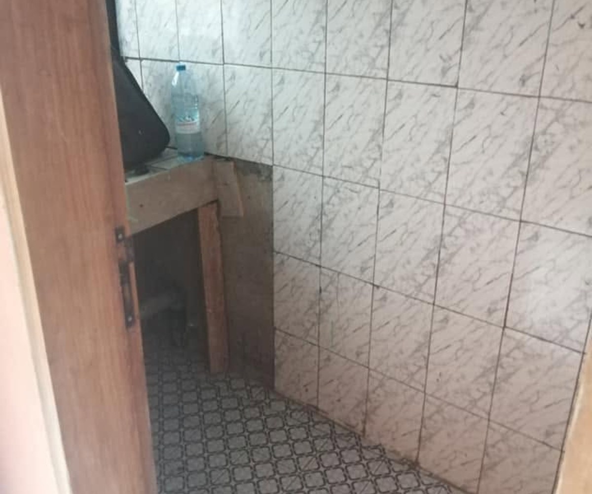 Studio Moderne à Nkoabang