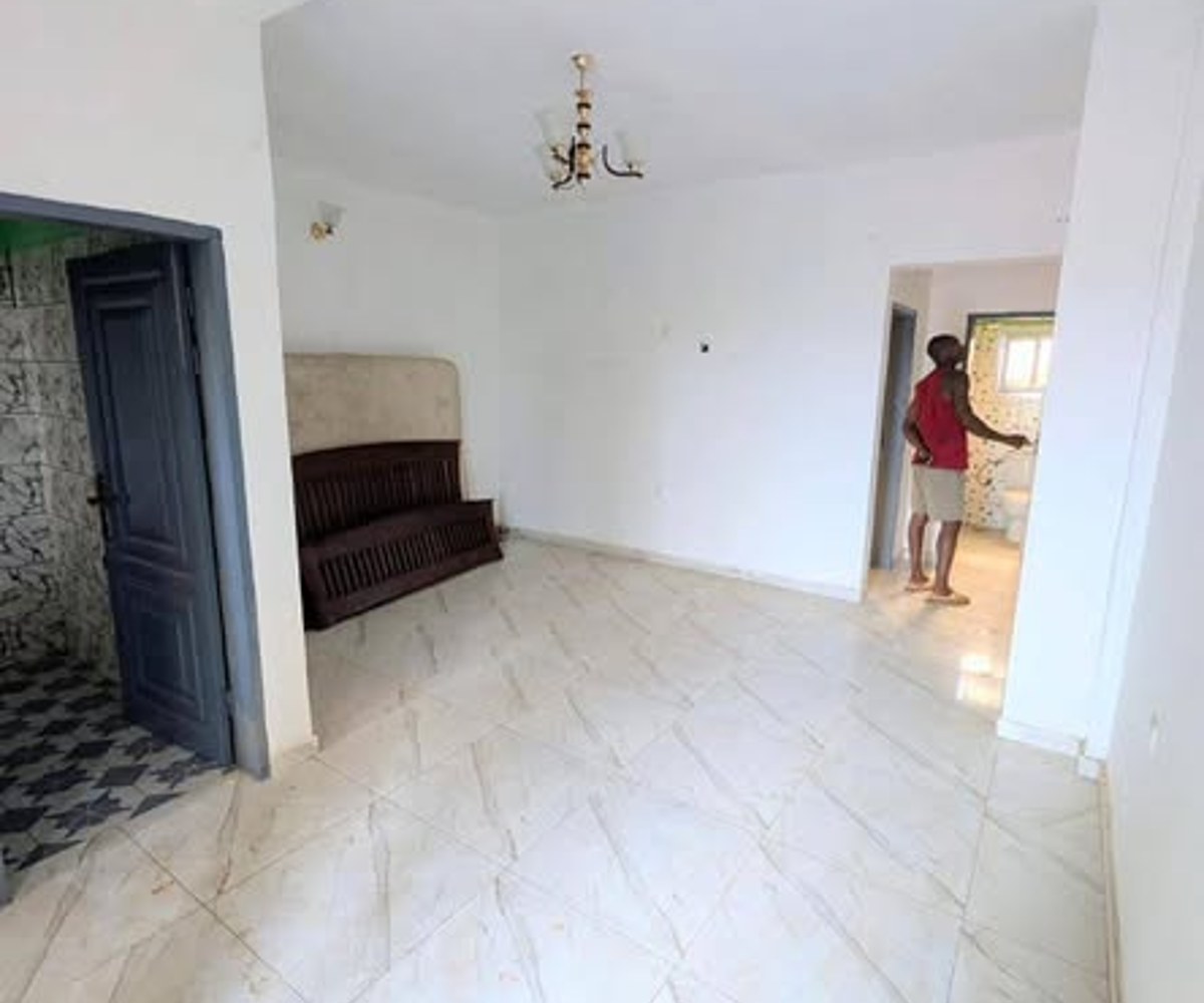 Studio à louer - Yaoundé Nkolfoulou