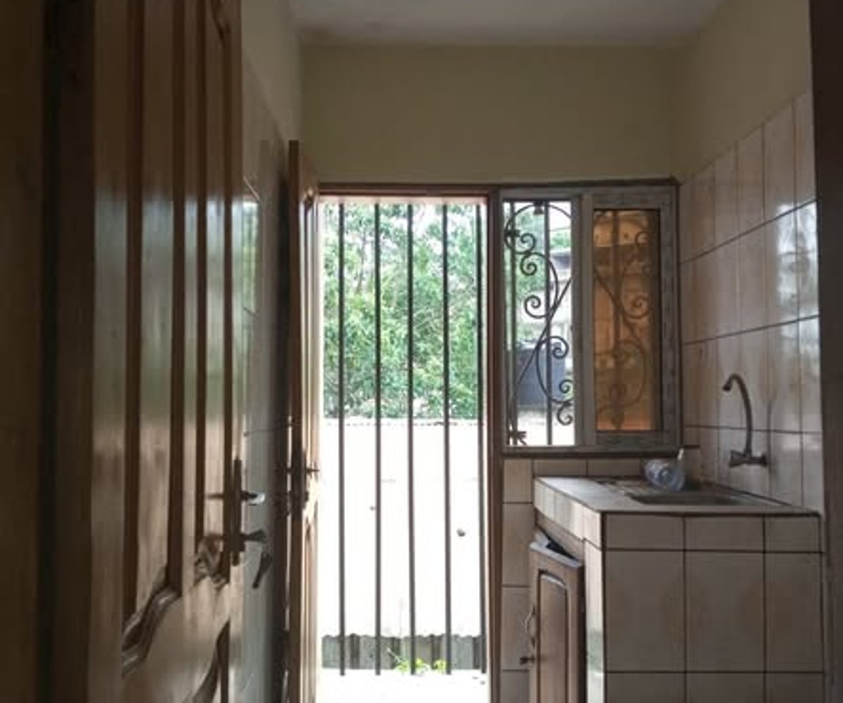 Appartement 2 chambres à louer à Ngousso