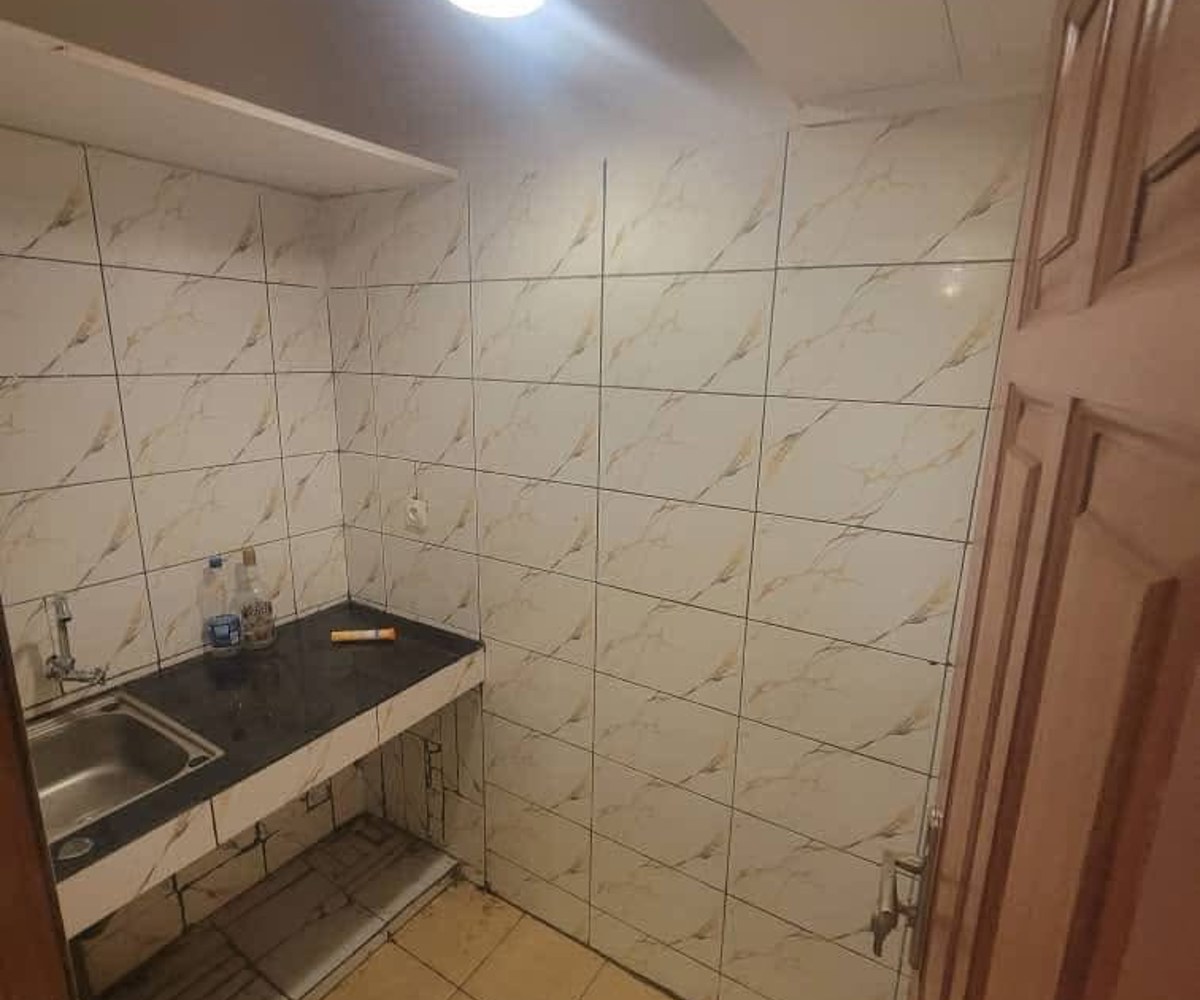 BEAU STUDIO À LOUER 60.000f a NGOUSSO