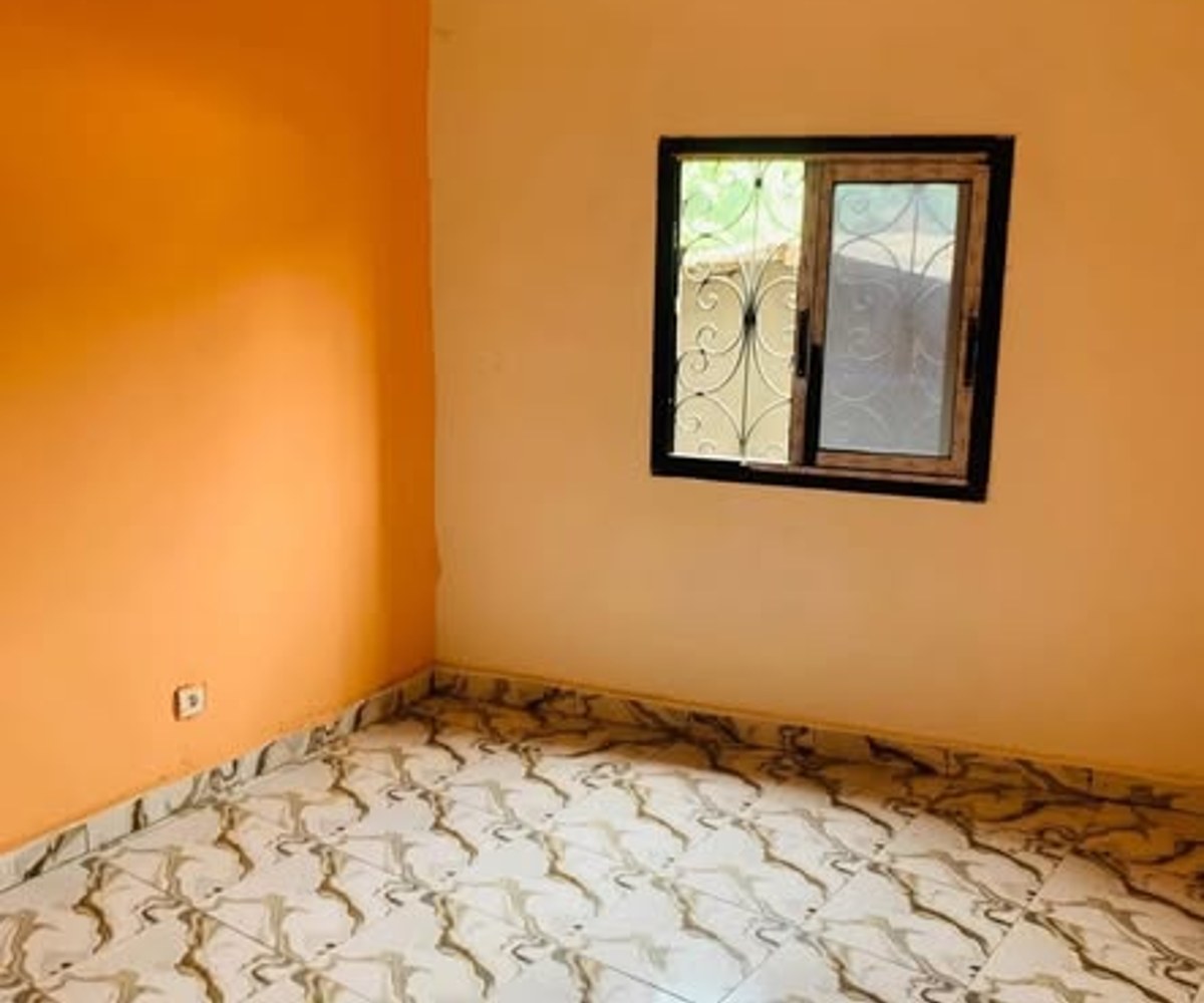 Appartement haut standing à louer à Obobogo