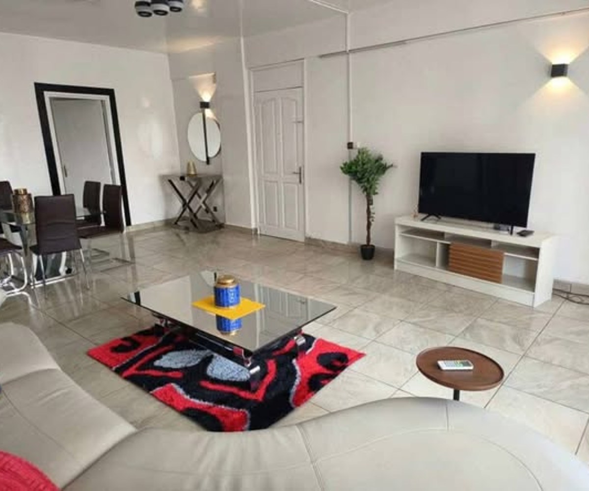 Chambres meublées à Bastos - Yaoundé