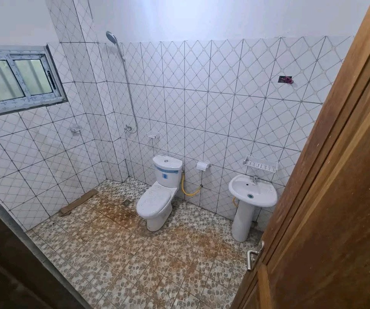 Studio nouvellement construit à louer - Éleveur, Yaoundé