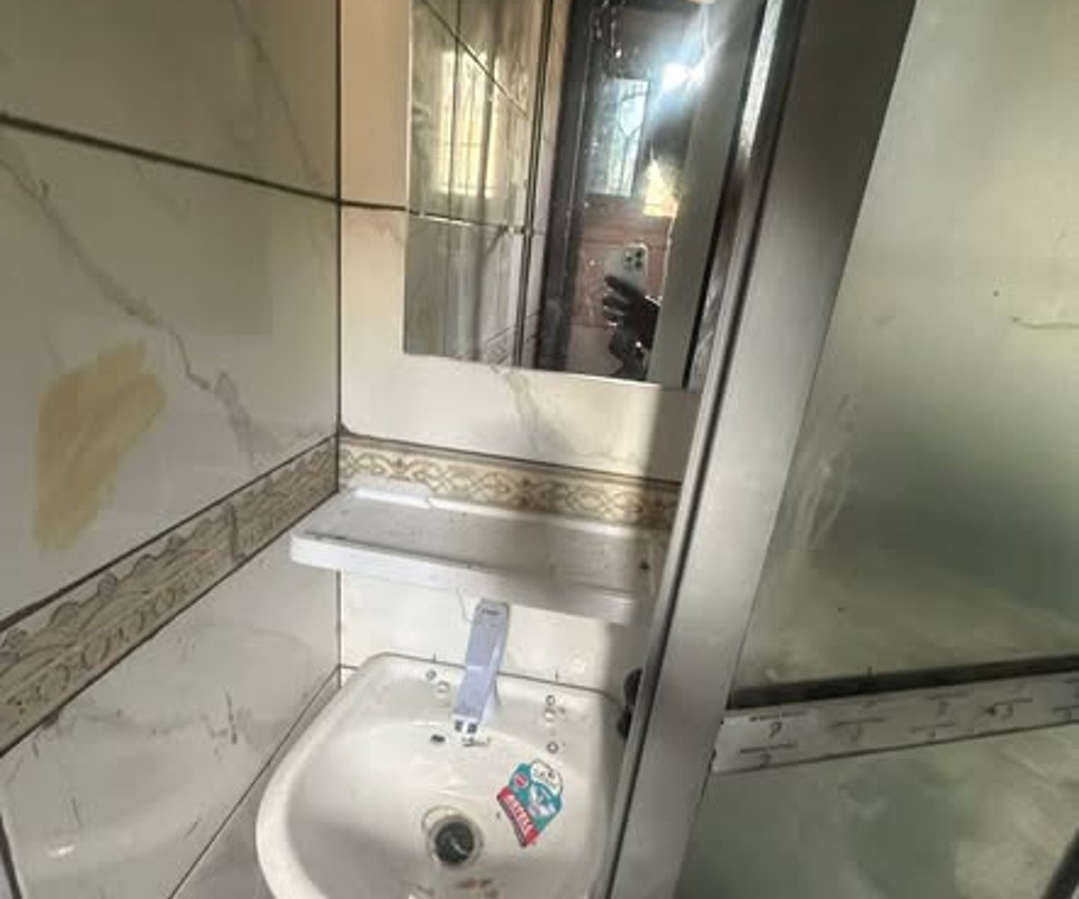 Chambre moderne à louer - PK 14, Douala