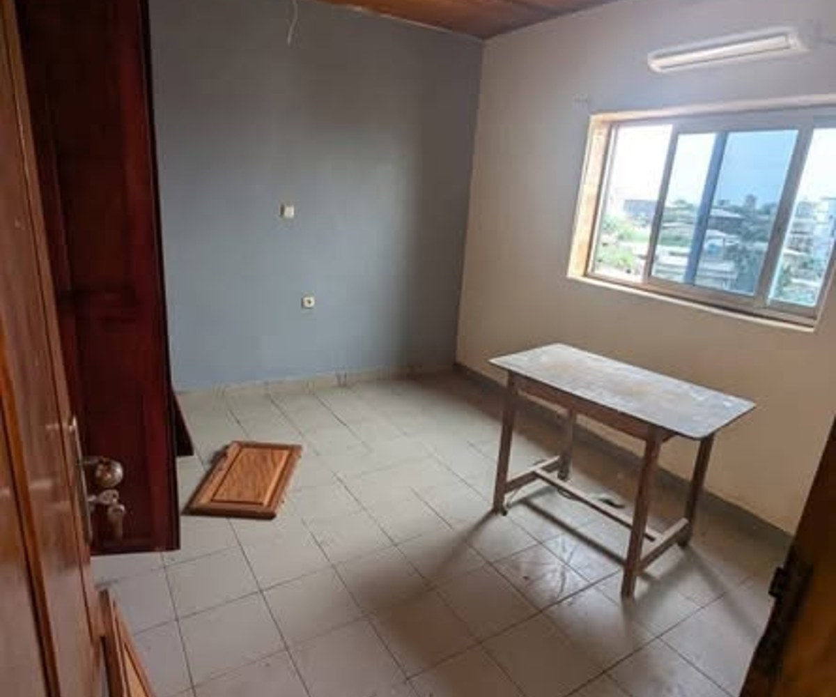 Appartement 2 chambres climatisé à Ndogpassi, Douala