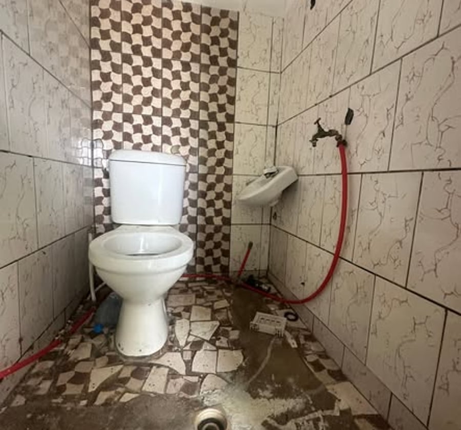 Studio moderne 4 pièces à PK 14 Douala