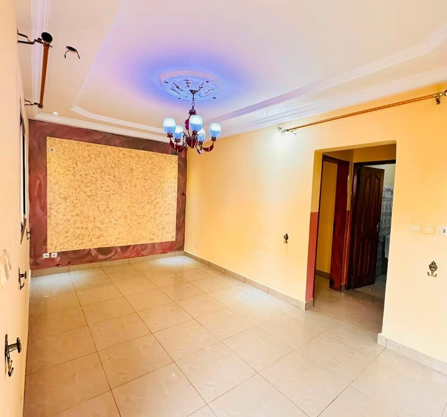 Appartement haut standing à louer - Nsimeyong (Terre Rouge)