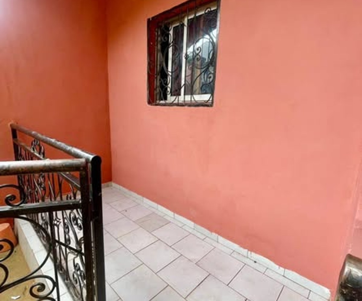 Studio moderne à louer à Jouvence