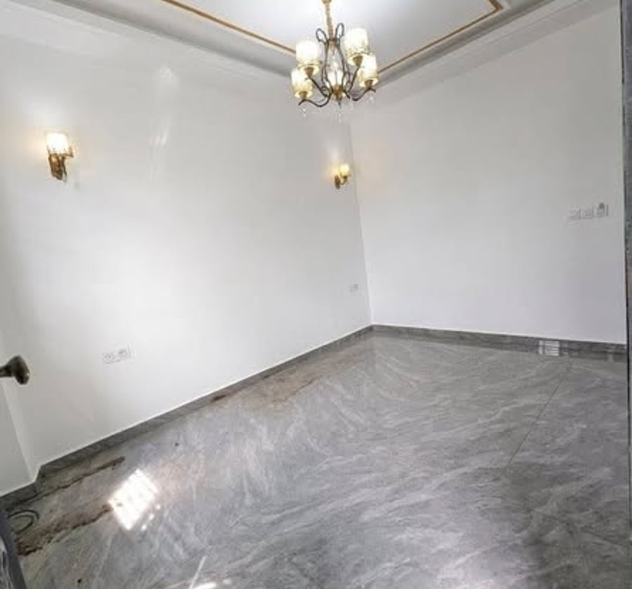 Studio moderne avec balcon – Bonanjo