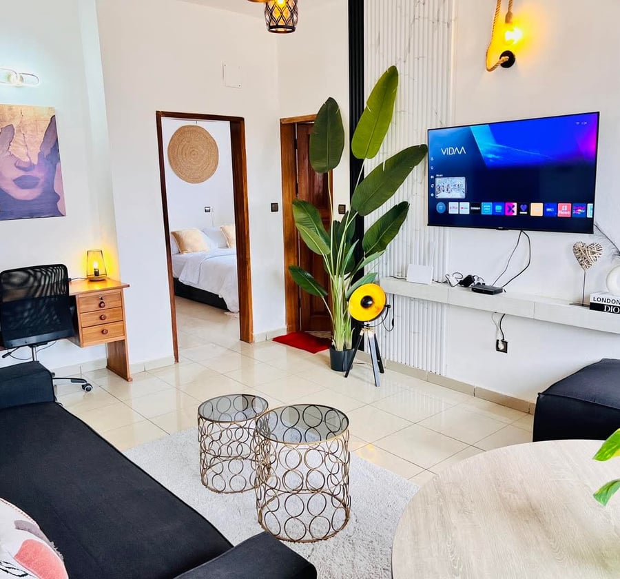 Guest House  for rent in Nsam, Yaoundé : FCFA 35000