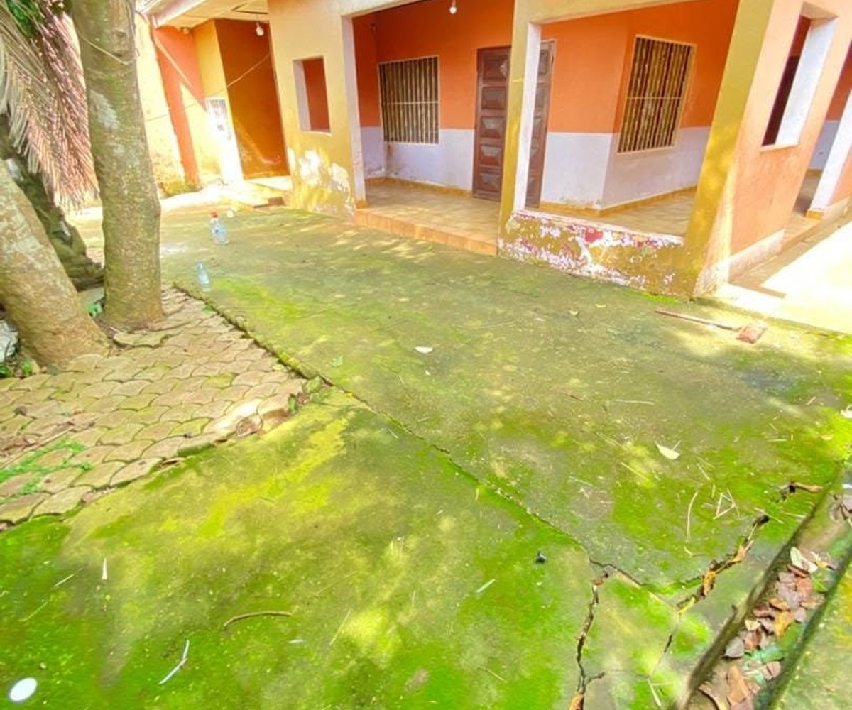 Villa à louer à Etoug-Ebe