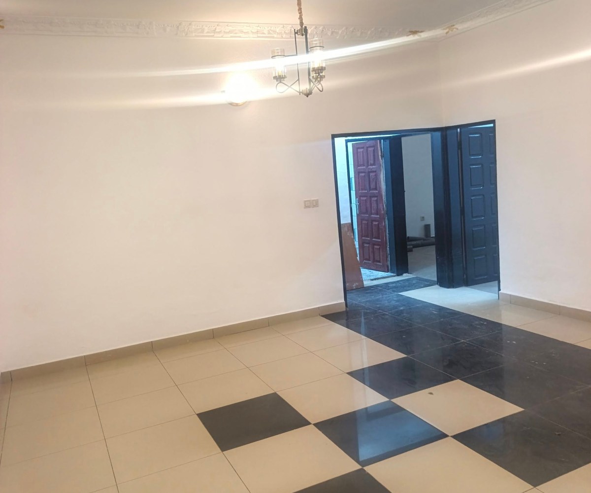 Appartement moderne 3 chambres à Ndogbon