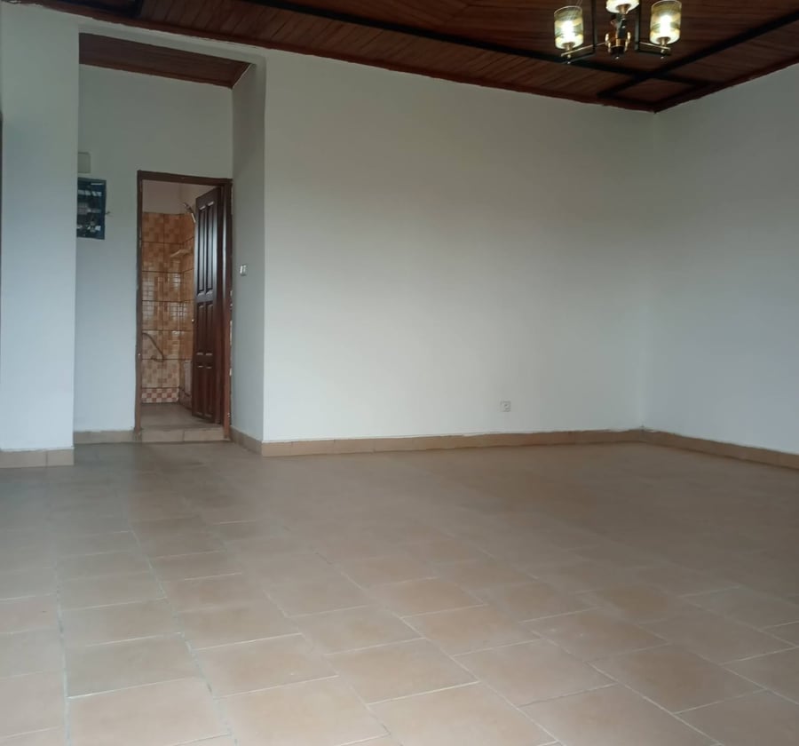 Appartement tout neuf YASSA