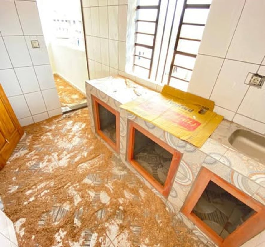 Studio à louer derrière carrefour Tsimi, Oyom Abang