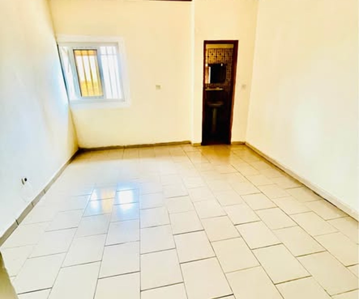 Appartement moderne à la nouvelle route nsimeyong