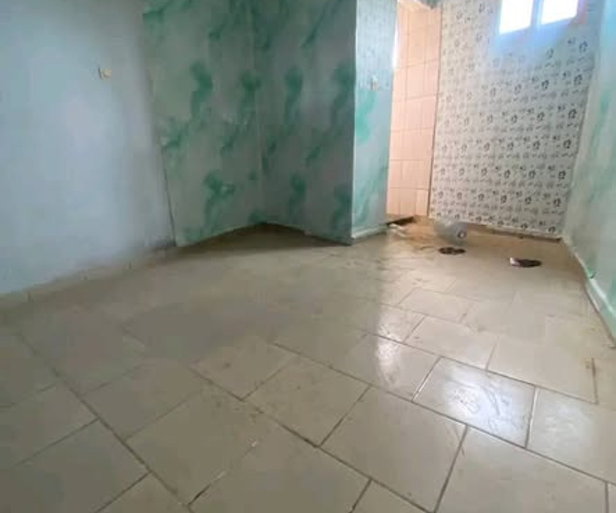 Chambre moderne à Ange Raphaël près de Carrefour IPA