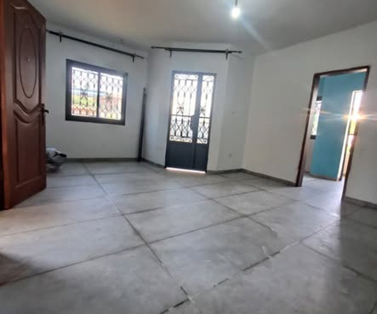 Appartement 2 chambres à Nkoabang
