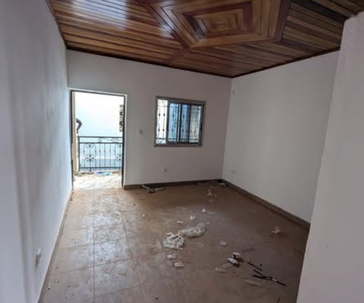 Chambre à louer - Nkolfoulou, Yaoundé