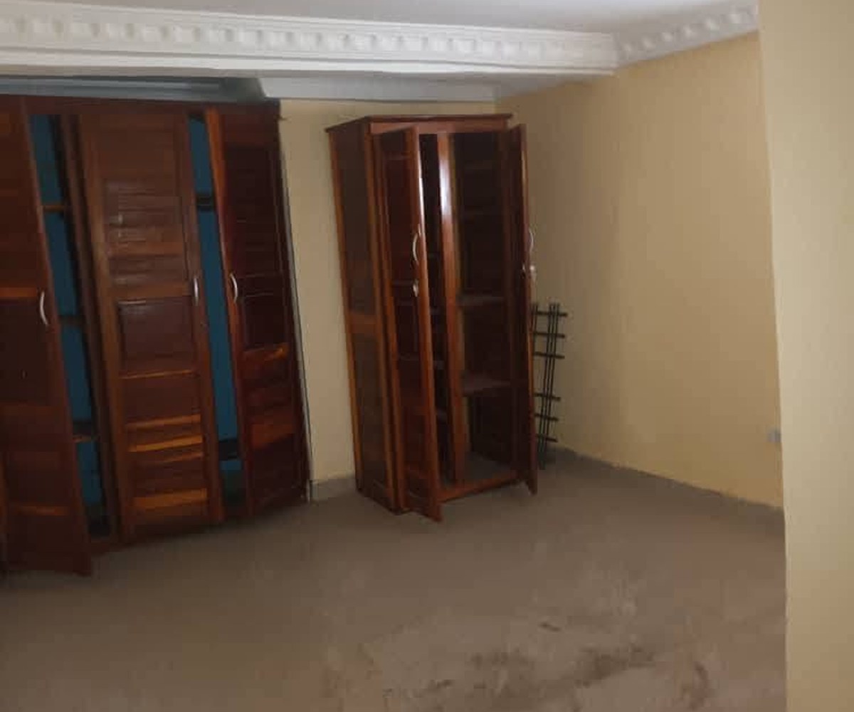 Appartement 3 chambres à louer à Deido