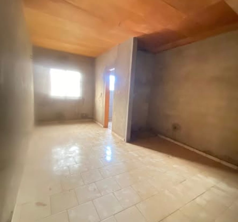 Appartement Moderne à Bastos - 3 Chambres