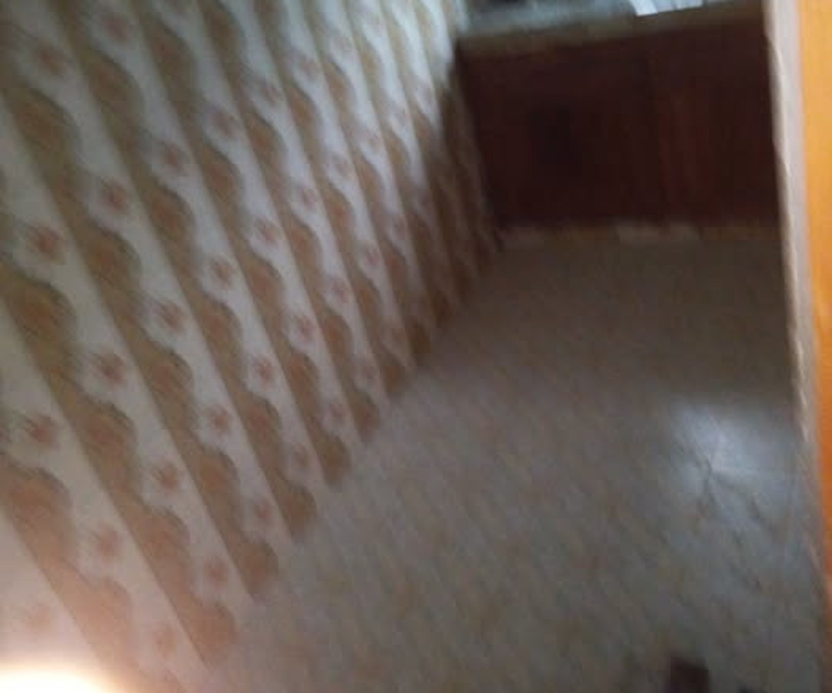 Studio moderne à Awae Escalier