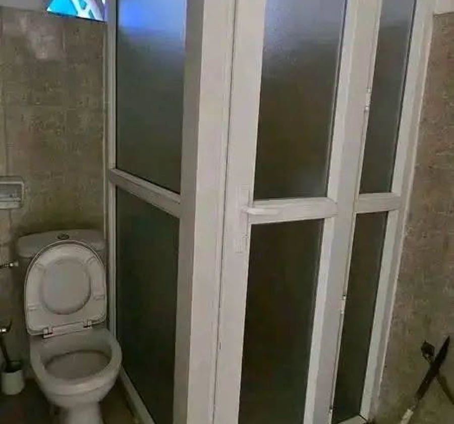 Duplex à louer à Bastos