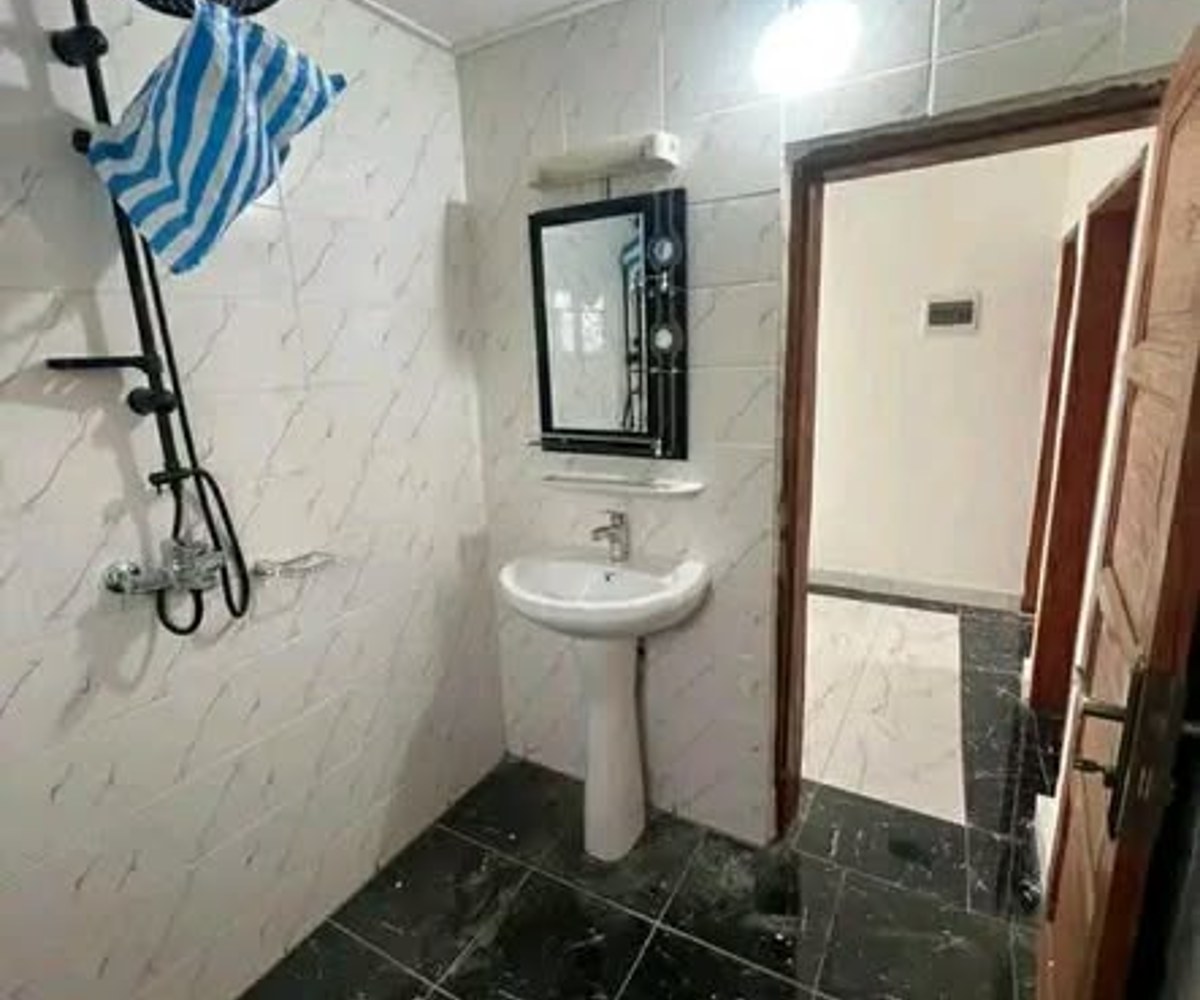 Studio à louer - Efoulan, Yaoundé