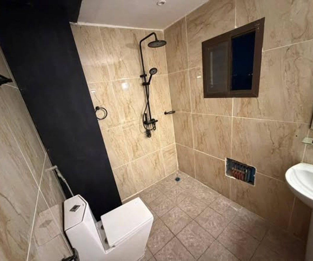 Studio moderne à louer à Logpom