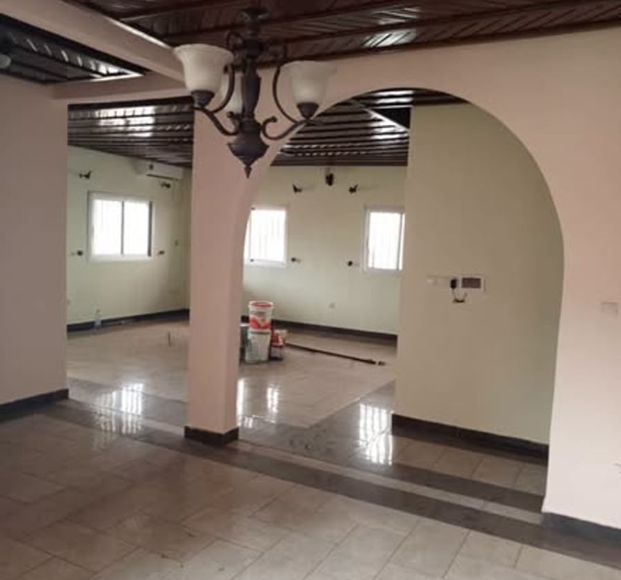 Appartement 4 chambres à louer à Yaoundé Fouda
